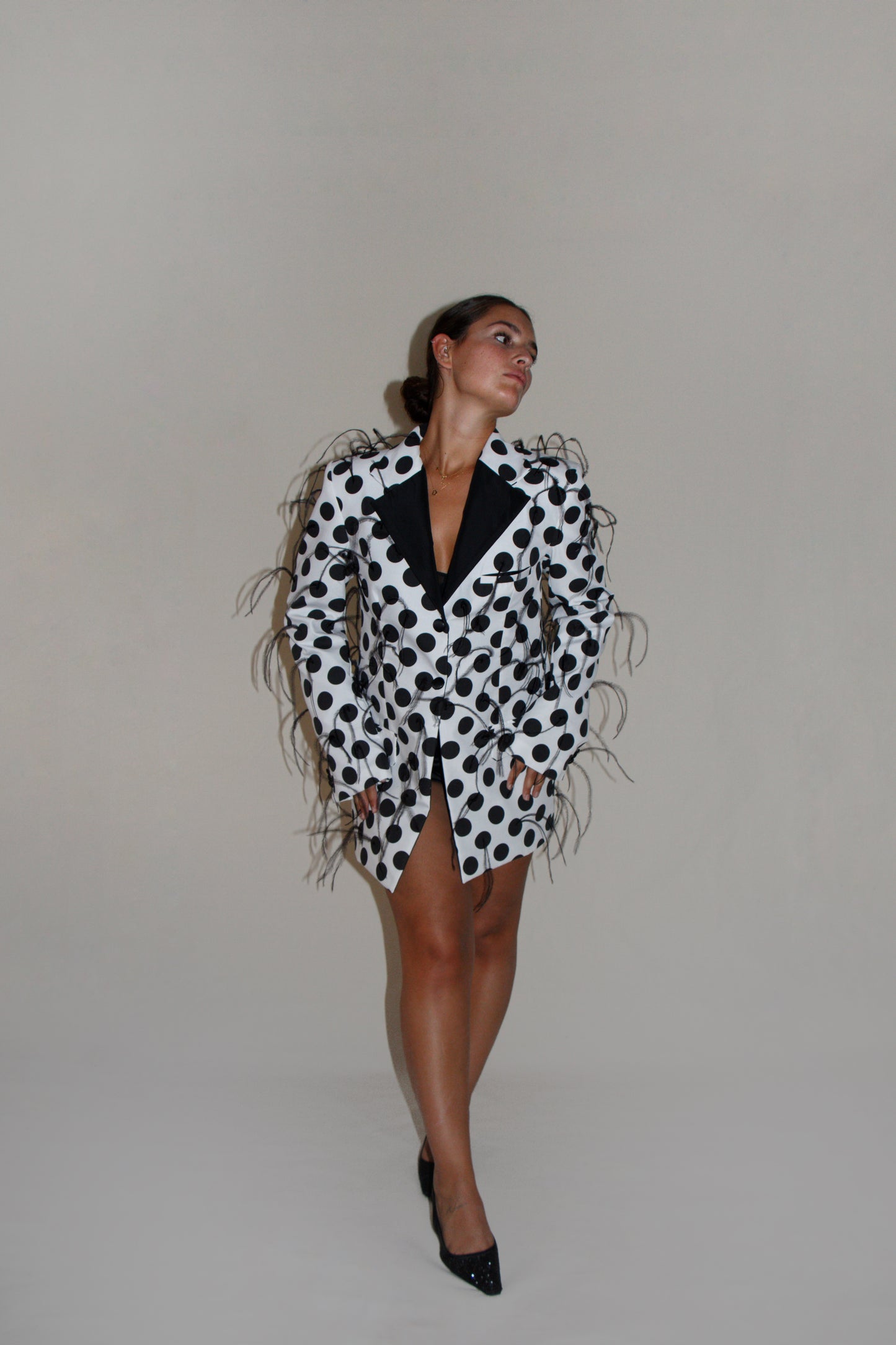 Chaqueta Maxi Lunar con Plumas